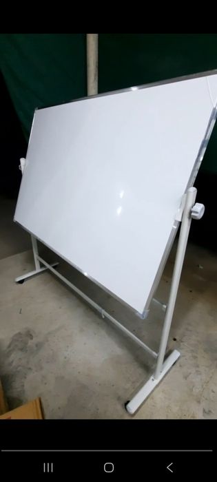 Yangi markerli oq doska 100x150