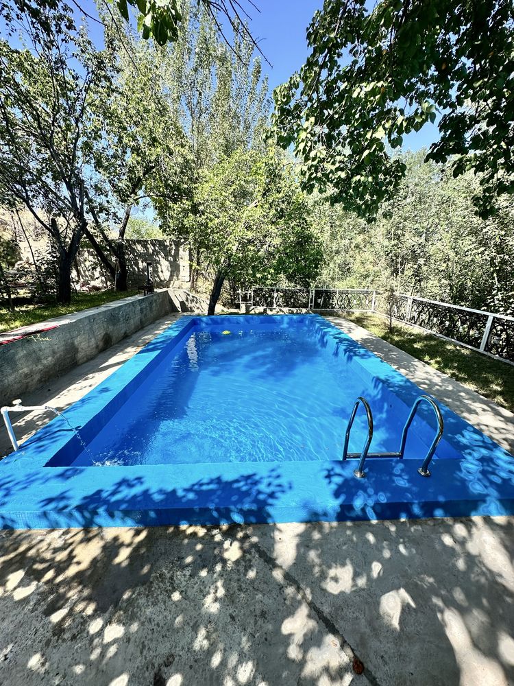 Dacha Oilaviy va Ulfatlar uchun. Toza havo daraxtlar koʻp Samarqand