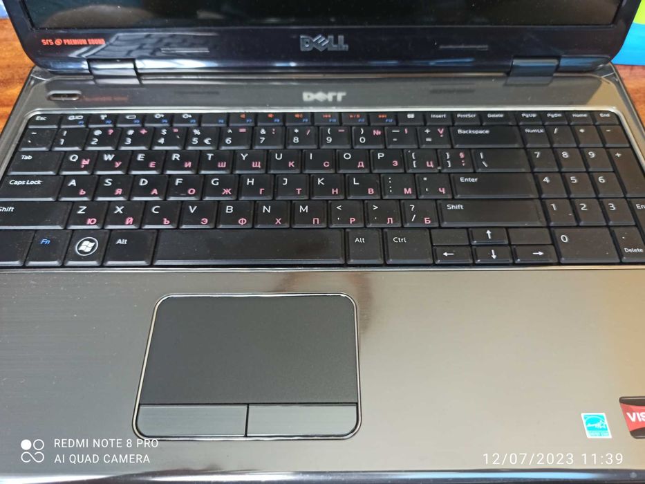 Dell Inspiron M5010 AMD + чанта