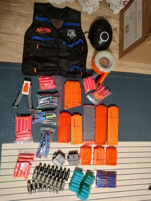 Jucării Nerf sau similare + accesorii