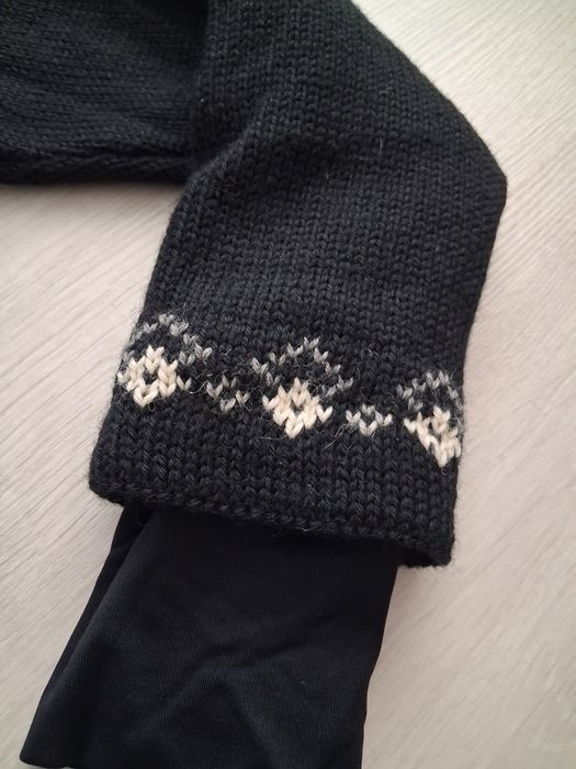 Vand Pulover Gros Norvegia  Nou cu Eticheta  marime S Barbati