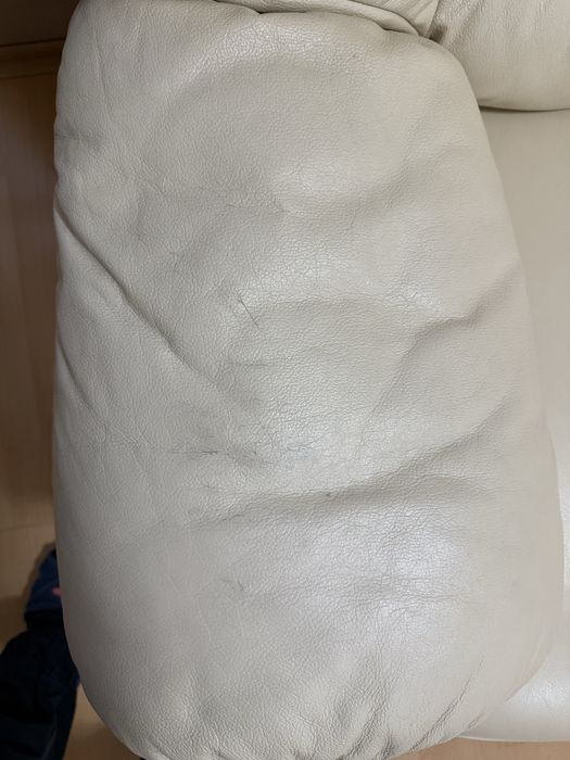 Диван от естествена кожа