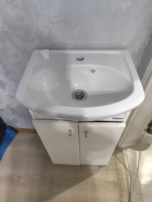 Роквина со шкафом