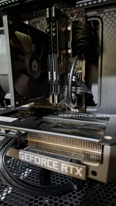 PC Gaming cu RTX 3060 / GTX 1660 SUPER / RX 580