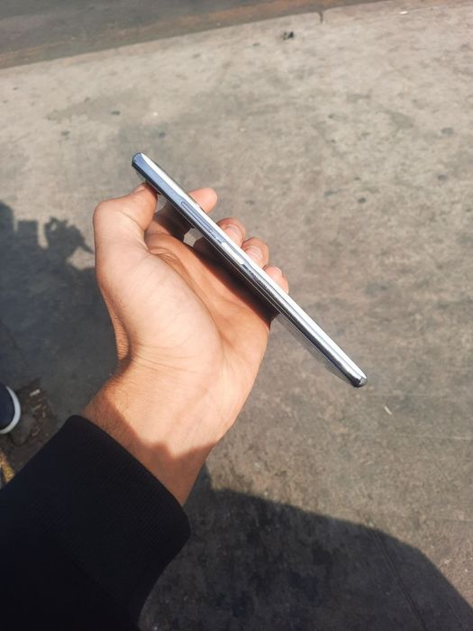 Srochno Redmi note 10 sotiladi