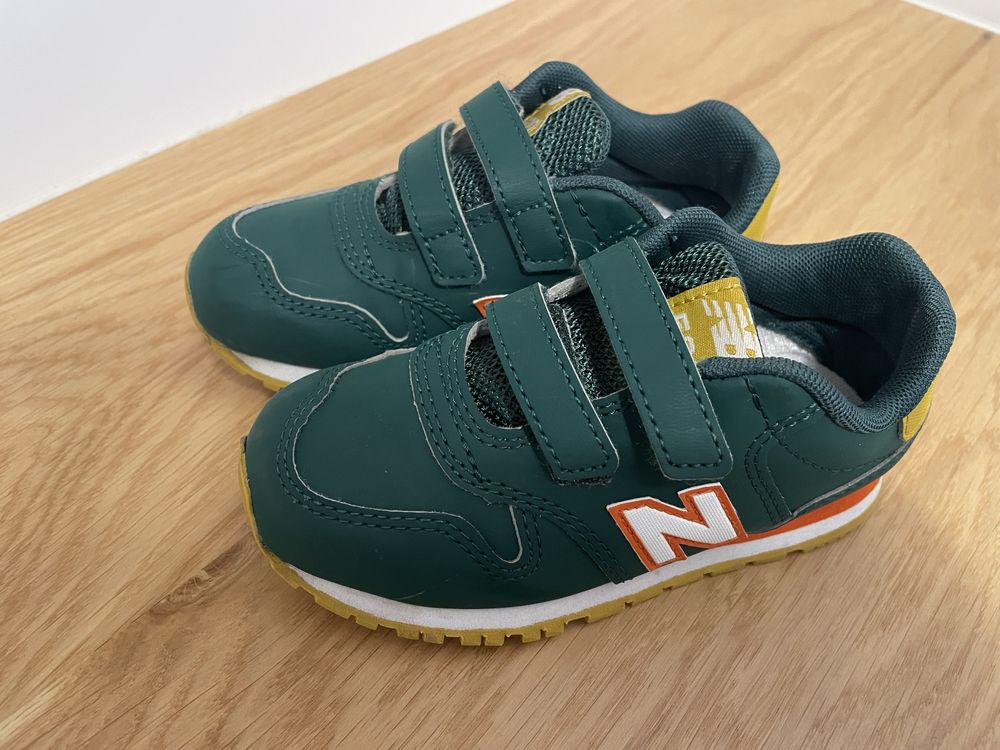 Adidasi new balance masura 25