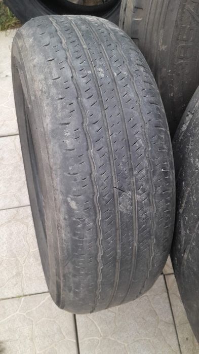 Продам шины бу хорошом состояние на 18.19.20.крсовери.5000 каждый.