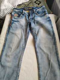 Фирменные мужские джинсы 32 разм.