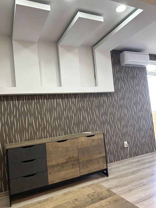 Дава се под наем Двустаен апартамент в Пловдив, Кършияка - 65 кв.м за 325 € - Снимка #2