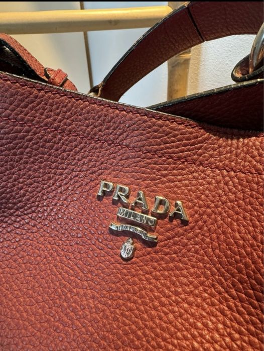 Geanta umar piele naturala Prada culoare burgundy