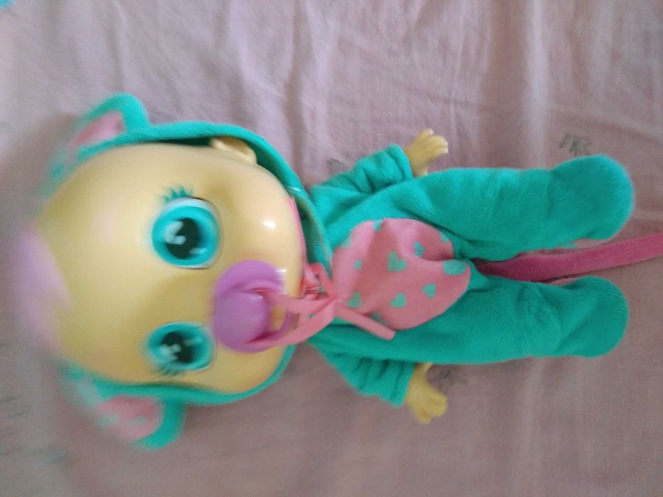 Cry baby- почти нова кукла