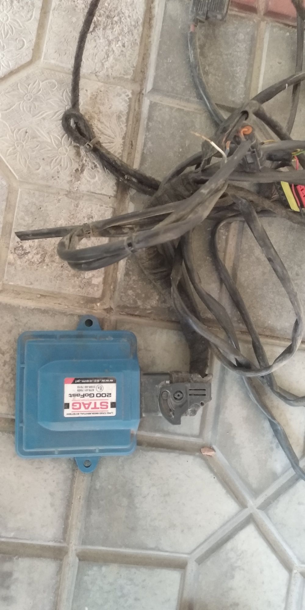 4-pakaleniya gaz netan