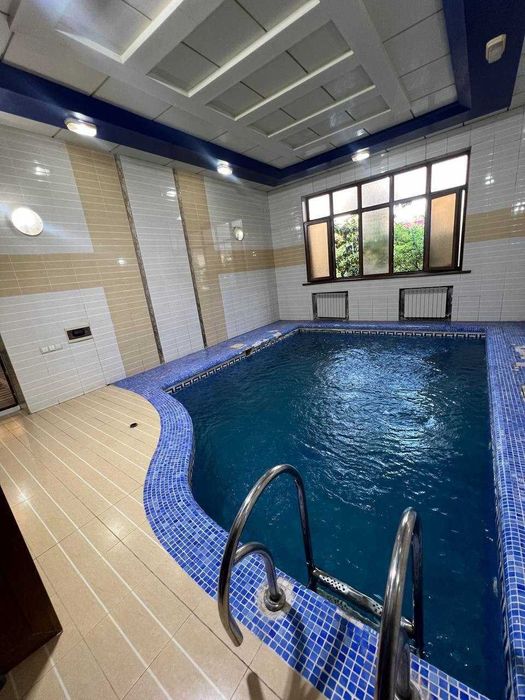 Chorvoq Bochkada 8 sotixli dacha sotiladi barcha sharoitlar bilan