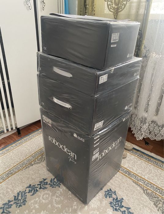 Робоклейн пылесос