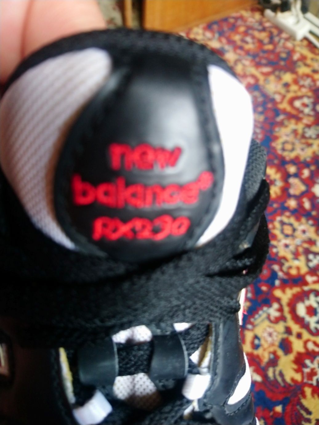 Маратонки new balance 44