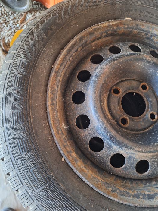 Jante +cauciucuri de iarna