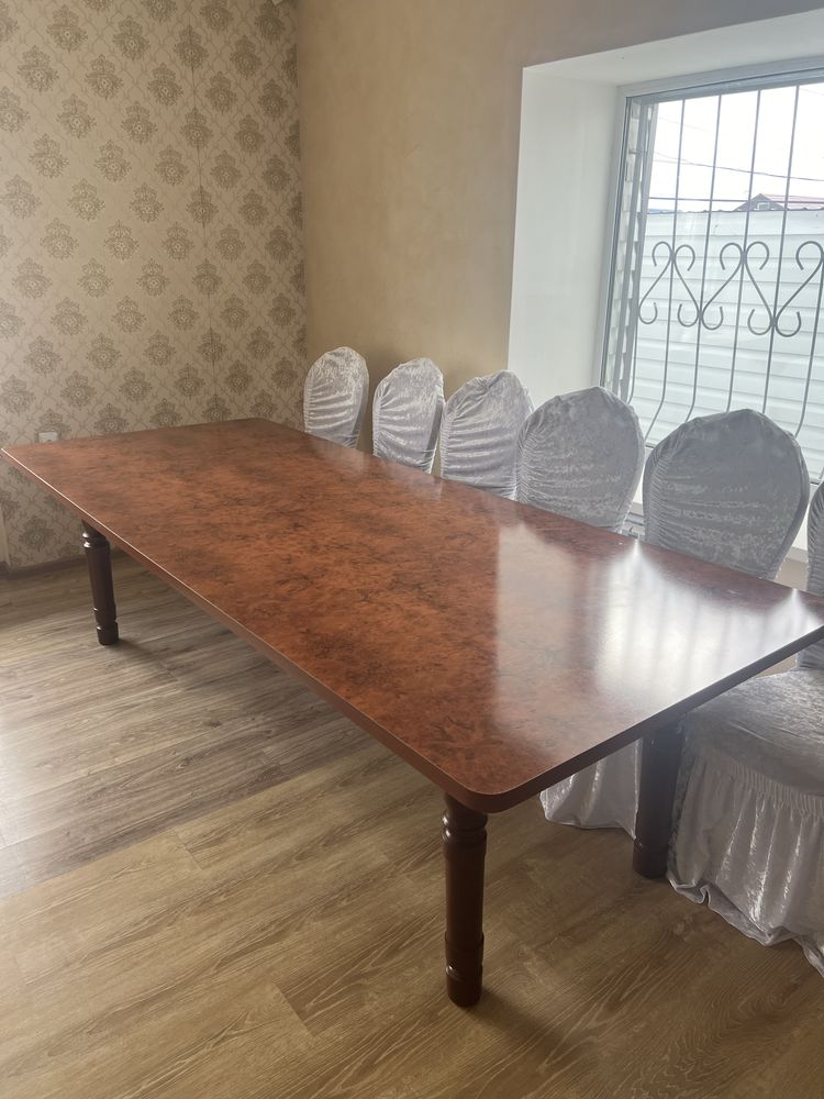 Продам стол и  стулья