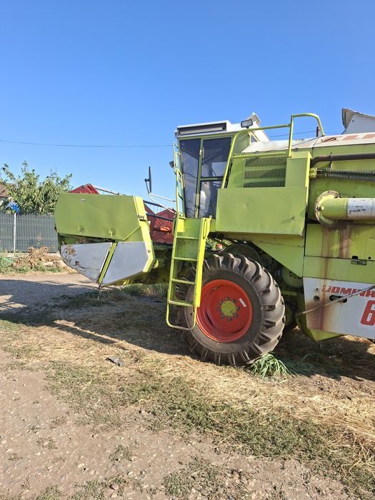 Combina Claas Dominator 66