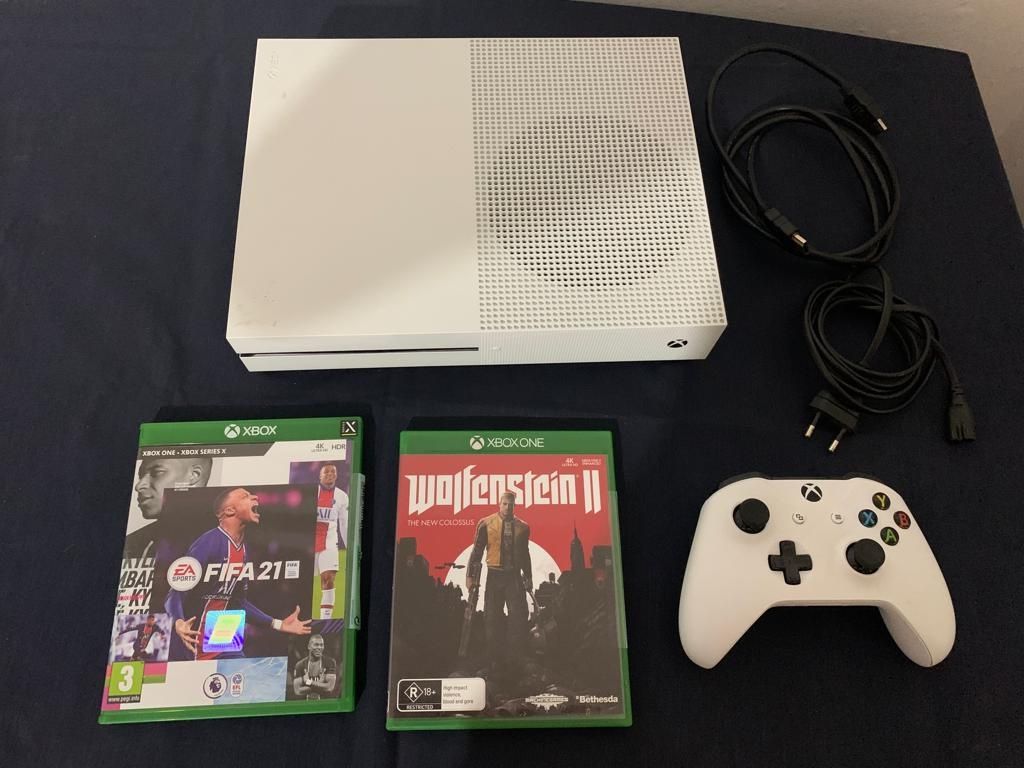 Consolă Xbox One S