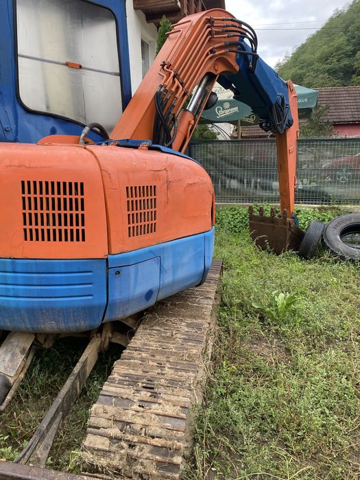 Vand excavator HItachi 5t