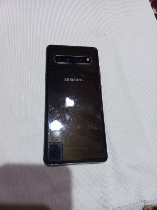 Samsung S10 5G 8.256 gb
