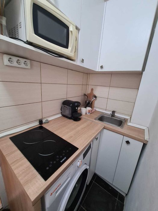 Micuta si cocheta Complex  220 euro