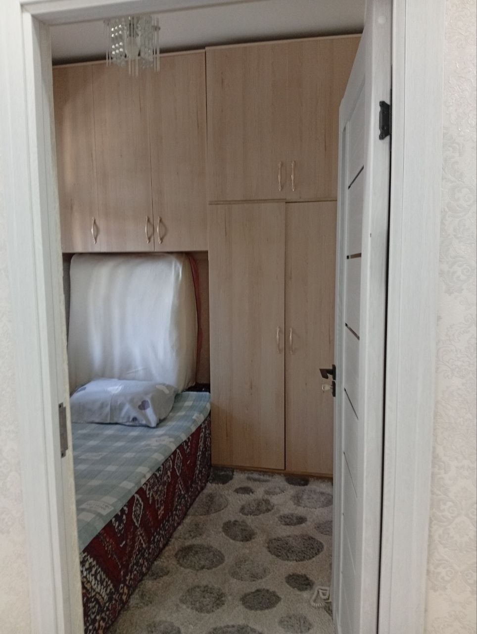 Шолохова улица. Яшнабадский район. Продаётся.