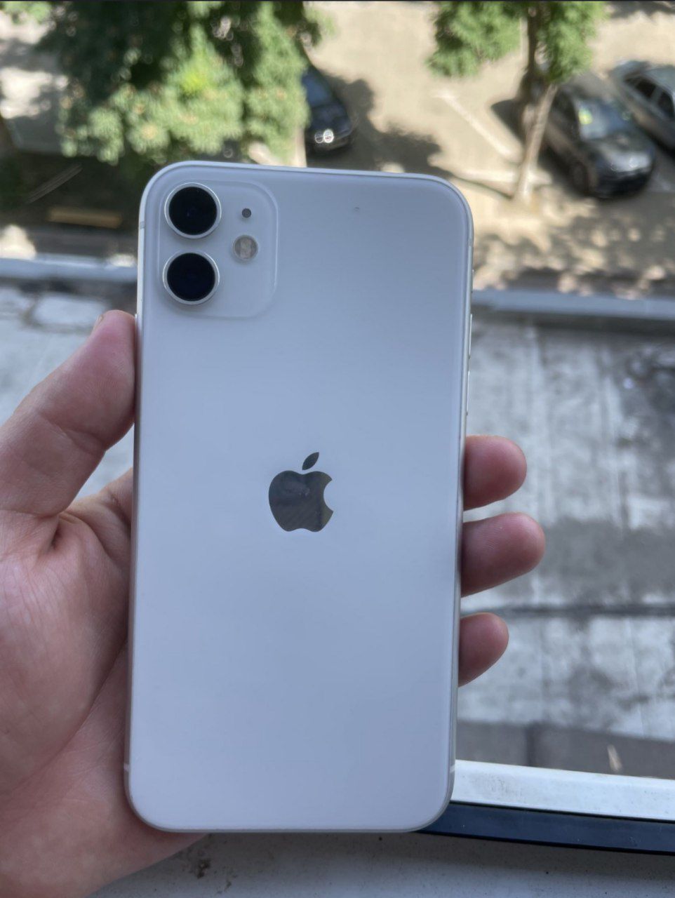 Iphone 11 sotiladi
