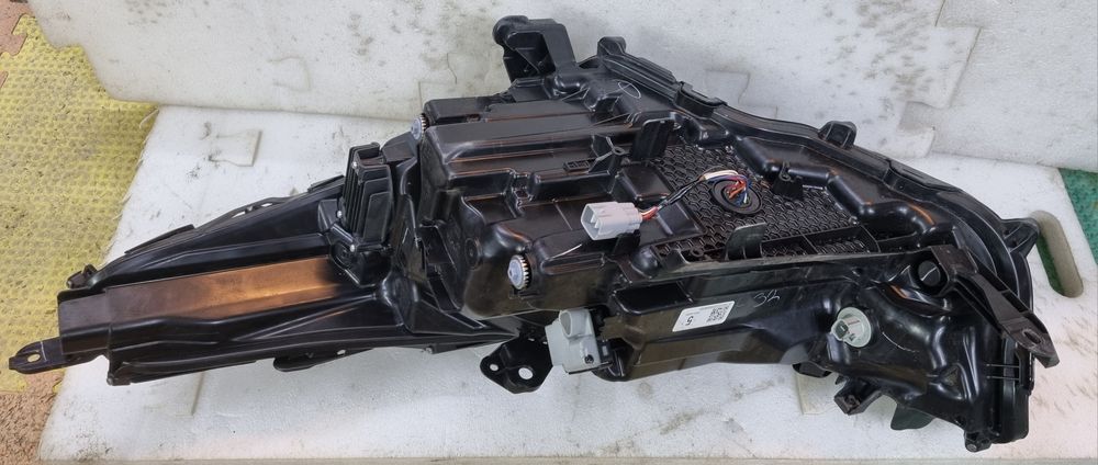 Faruri(stânga și dreapta) Toyota Highlander Full LED Headlight