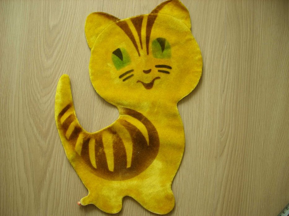 Ретро надуваеми играчки