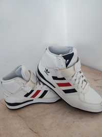 Vand ghete Adidas nr 41