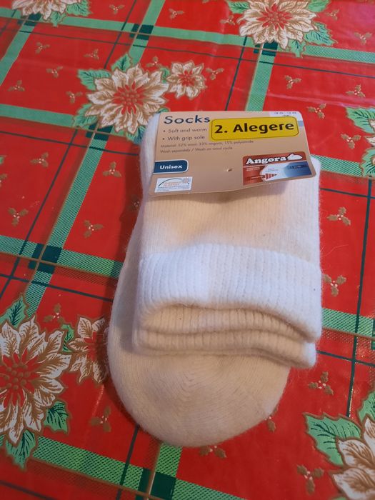 Șosete noi din lână și angora mărimea 38-39