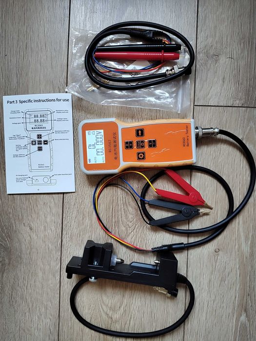 Tester pentru celule Li-Ion, LiFePO4, baterii cu Pb