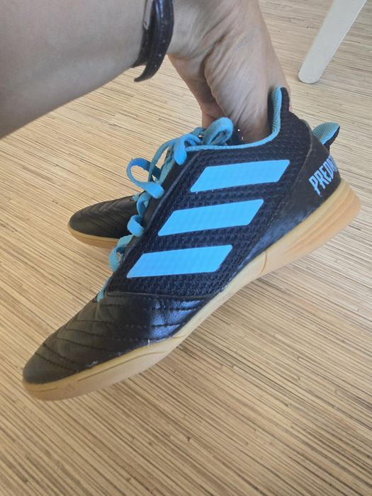 Оригинални маратонки addidas predator 34