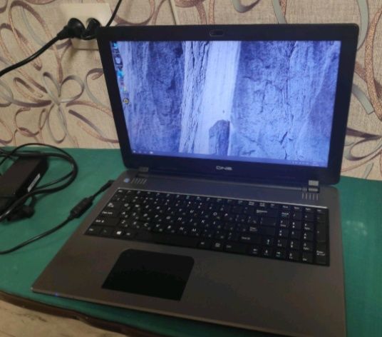 Ноут core i5 GT 840m 2Gb рабочий полностью.