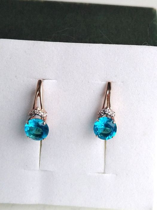 Серьги 585 пр. топаз