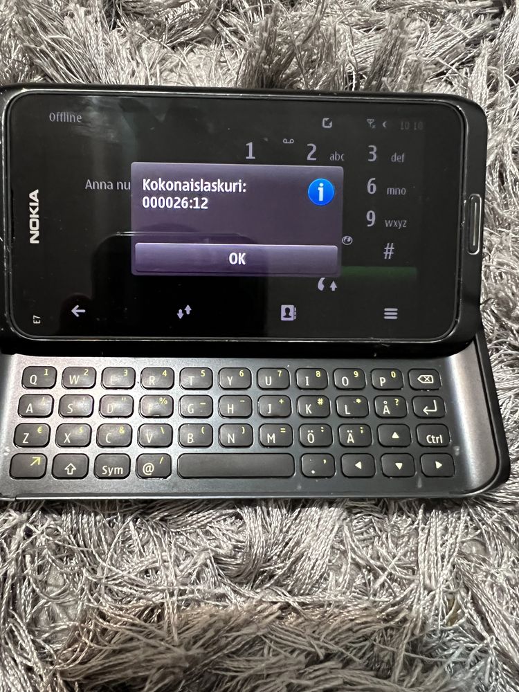 Nokia e7,doar 26 ore vorbite