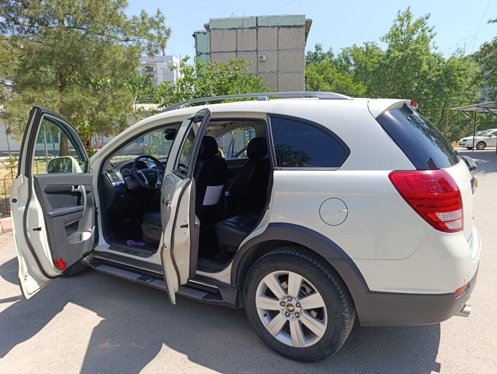 Продаётся Captiva 1