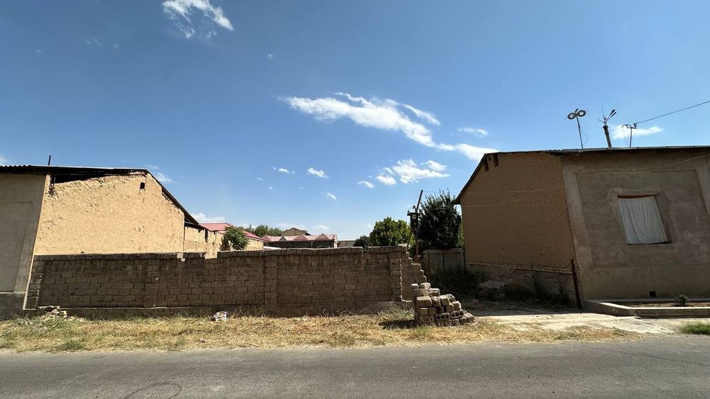 6 sotih yer sotiladi