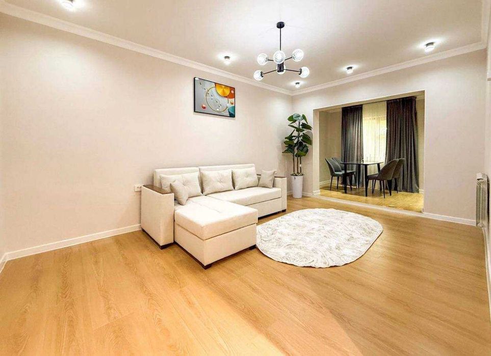 Продается 2-х комнатная квартира Паркентский 2/2/4