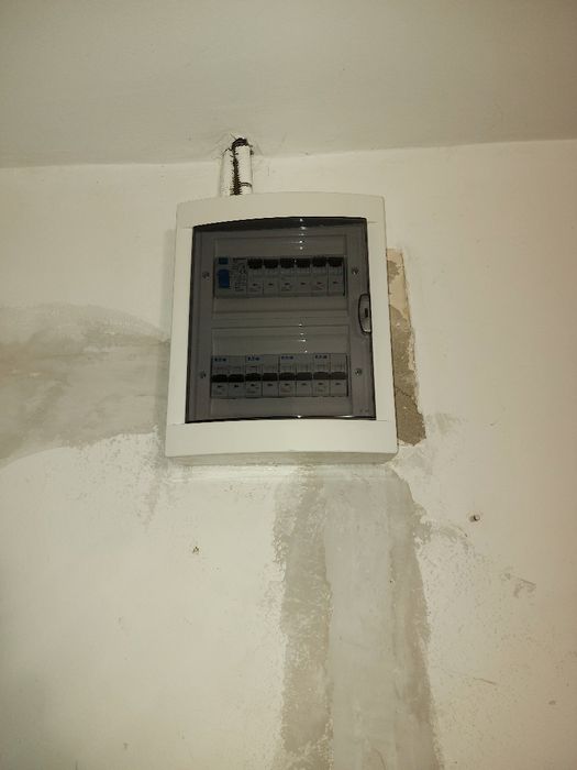 Intervenții în instalațiile fotovoltaice  si electrice