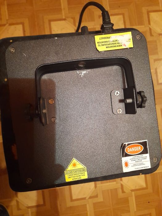 Лазерный проектор