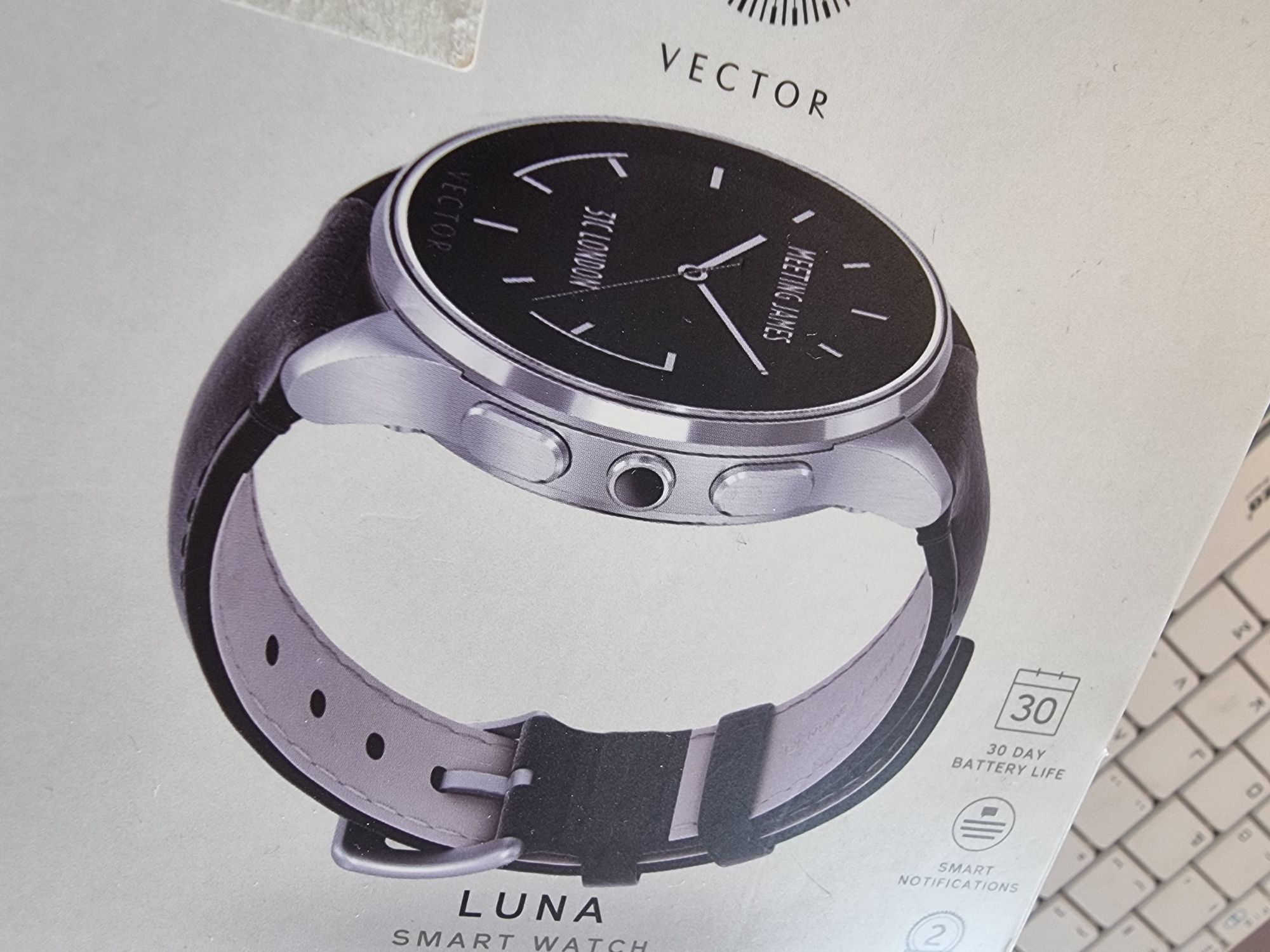 Ceas smartwatch Vector Luna