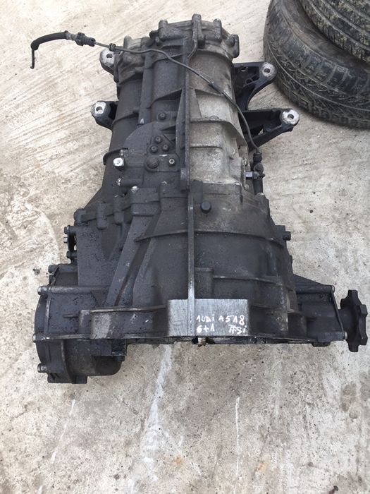 Cutie Viteze Audi A5 1.8 TFSI 6+1 pret 1800 lei