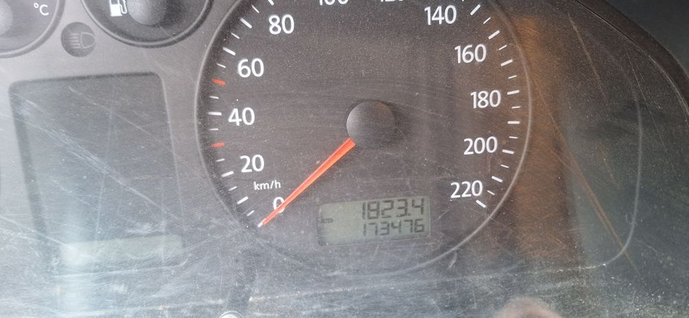 Volkswagen T5 2,5 174 CP