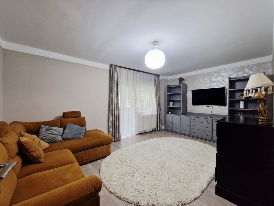 Vand apartament 3 cam zorilor
