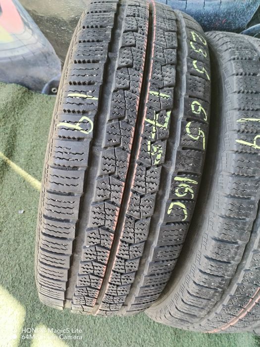 235 65 16c Nexen m+s