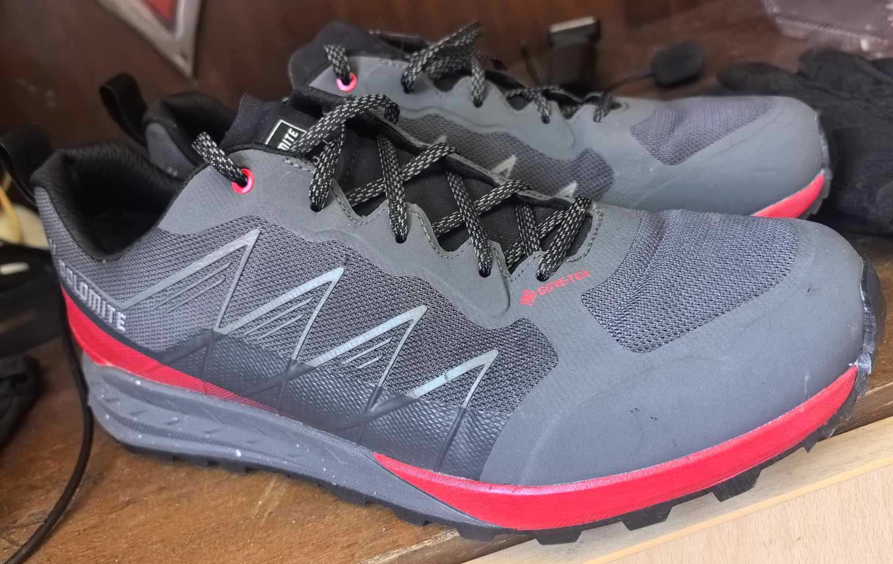 Мъжки турстически обувки DOLOMITE CRODA NERA TECH GORE-TEX