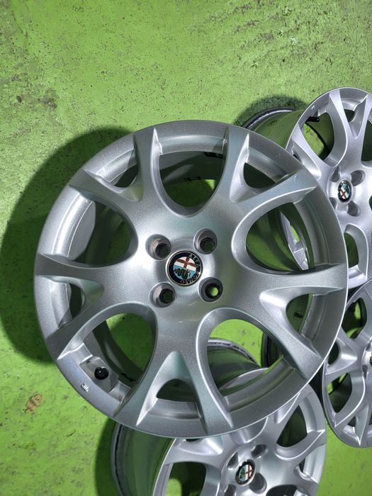 16 4x98 Alfa Romeo лети джанти 4х98