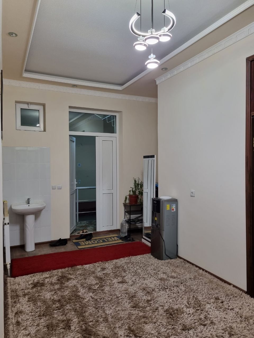 Kotej ijaraga beriladi
